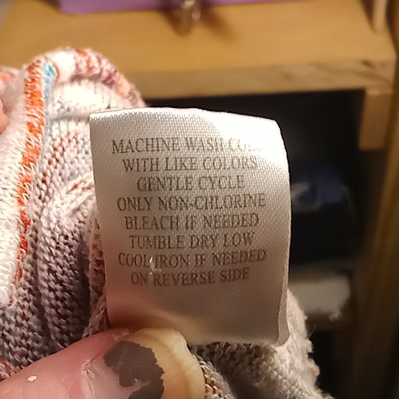 Almost Famous plus size asymmetrical tank top - Picture 10 of 10